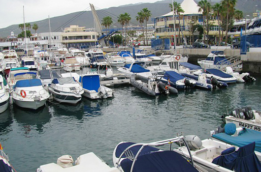 Яхт-клуб Playa de las Americas на Тенерифе