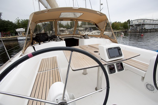 Jahtas kokpits Кокпит яхты Hugo