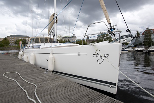 Jahta Dufour 405 Grand Large Яхта Hugo